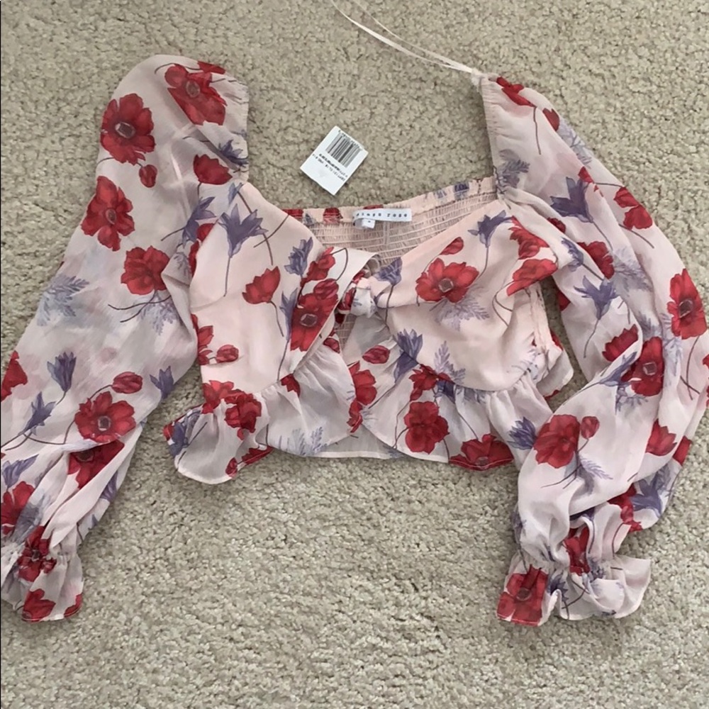 🎀SOLD🎀Revolve Front Tie Ruffle Floral Crop Top - Picture 6 of 7